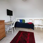 לינה וארוחת בוקר Odense City B&B