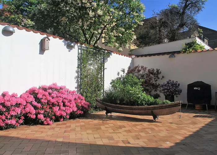 Odense City B&B Bed & Breakfast *